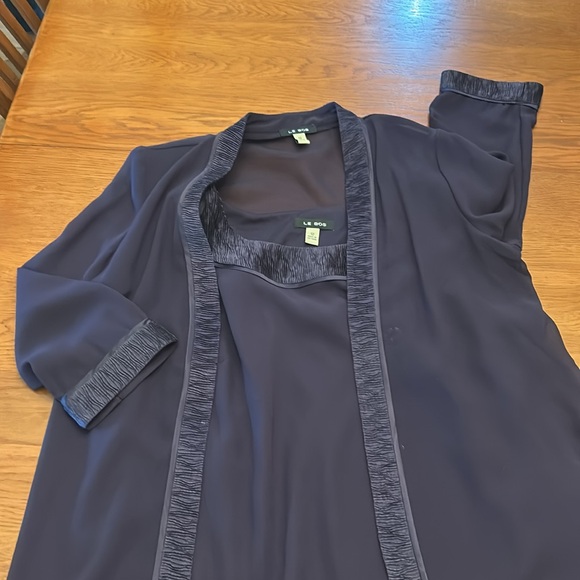 3 piece Set - Picture 3 of 5